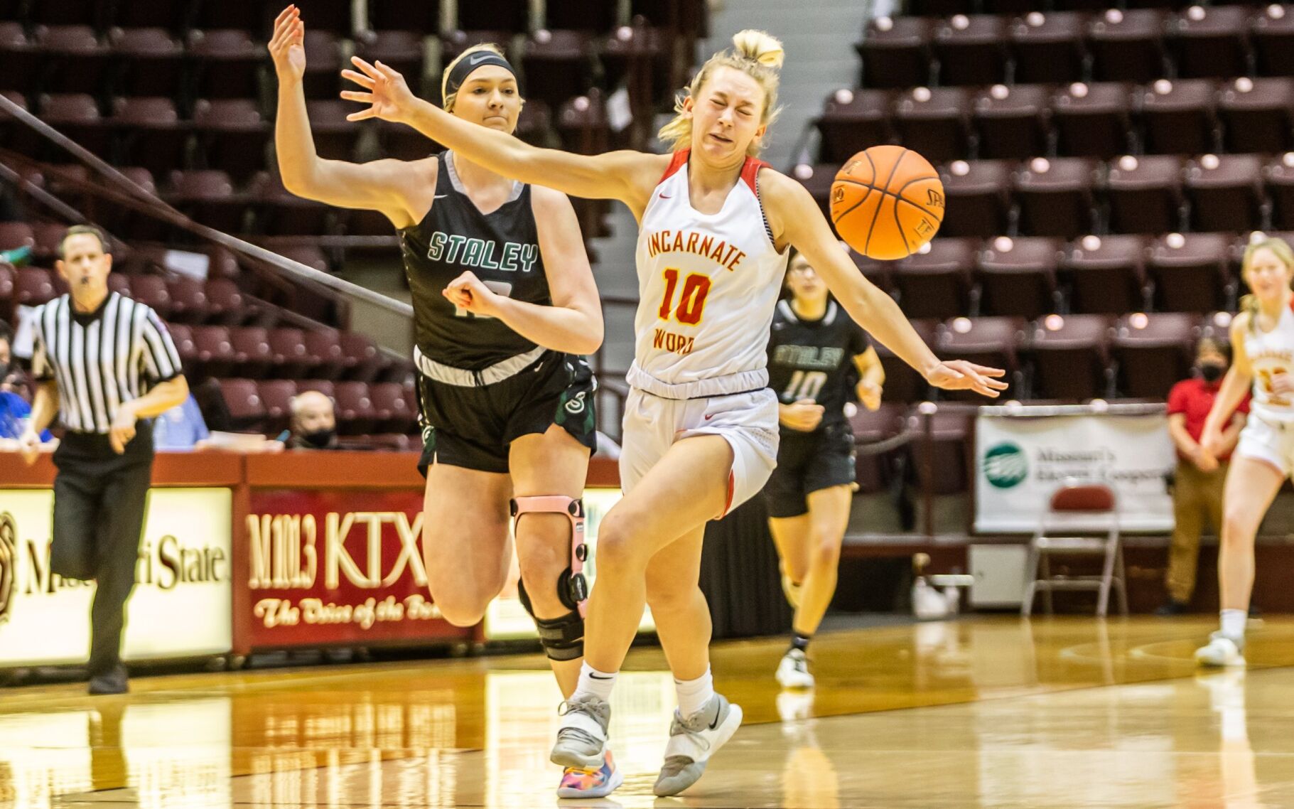 Incarnate Word vs. Staley basketball